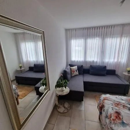 Apartment Paisible A Proximite De Lausanne